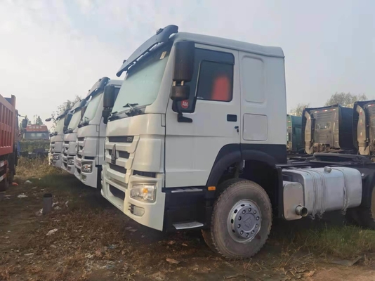 کار سنگین استفاده شده Sinotruk تراکتور کامیون سر تریلر گیره استاندارد انتشار یورو 2 صدور گواهینامه ISO