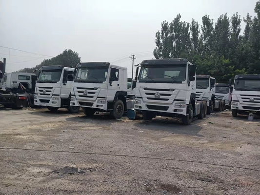 10 چرخ استفاده شده تراکتور کامیون HOWO سر کامیون 376-420HP با طراحی لاستیک بدون لوله
