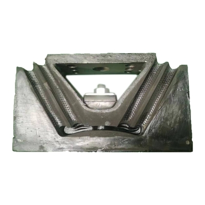 قطعات سیستم چرخ ران Sinotruk HOWO موتور کامیون براکت چسب لاستیکی Az9725590031