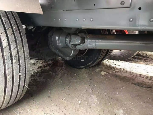 سیاست بازپرداخت Sinotruk HOWO کامیون 371HP 25-30 تن بارگیری 5.4m انتقال دستی