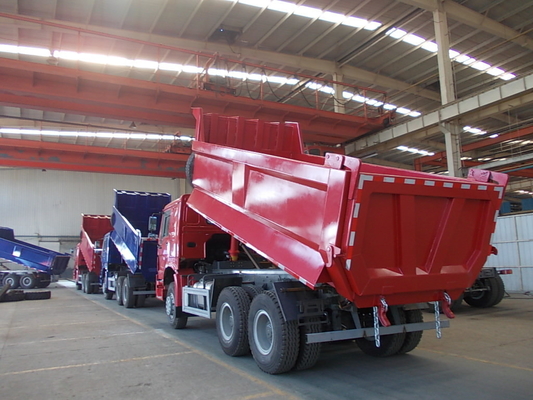 کار سنگین 6 × 4 چرخ محرک سینوتروک HOWO کامیون های زباله ریختن با گواهینامه تایر ISO